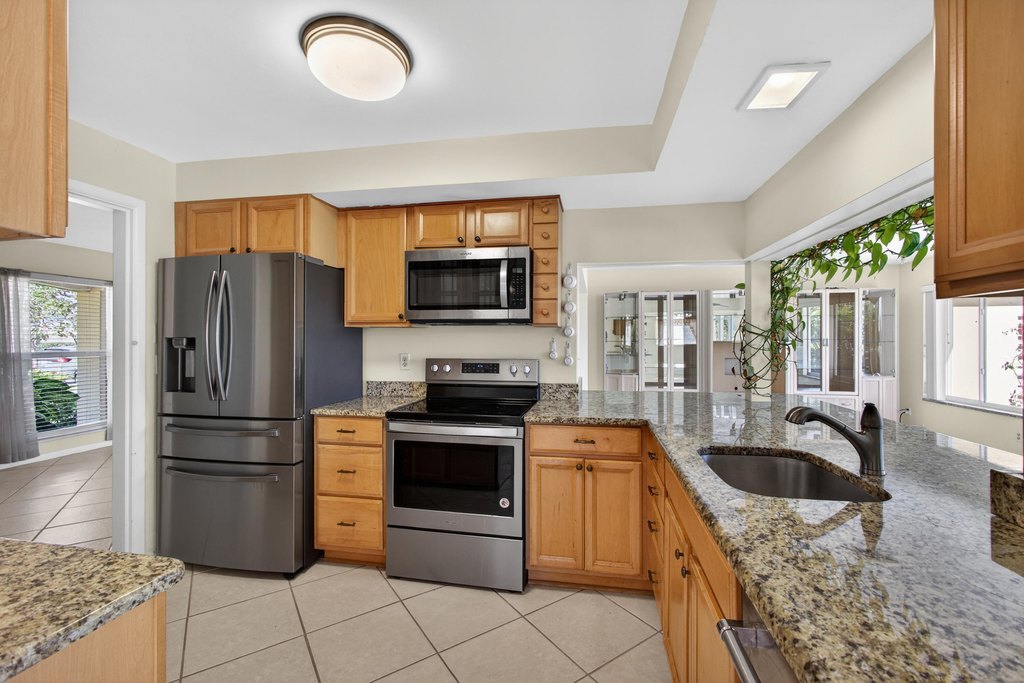 Lake Worth Beach, Florida, 33460, United States, 2 Bedrooms Bedrooms, ,2 BathroomsBathrooms,Residential,Forsale,2010661