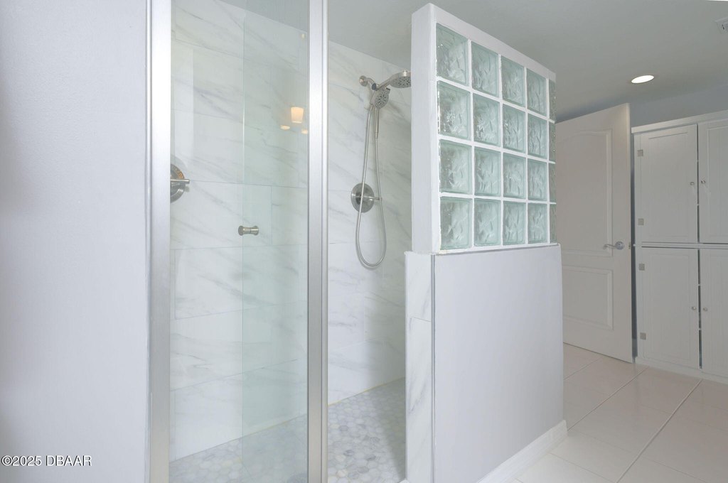 Daytona Beach Shores, Florida, 32118, United States, 3 Bedrooms Bedrooms, ,3 BathroomsBathrooms,Residential,Forsale,1990068