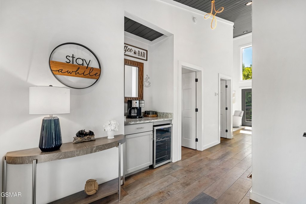 Gatlinburg, Tennessee, 37738, United States, 1 Bedroom Bedrooms, ,2 BathroomsBathrooms,Residential,Forsale,1999465