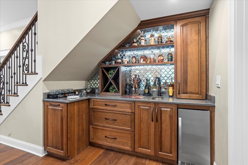 Chattanooga, Tennessee, 37419, United States, 4 Bedrooms Bedrooms, ,3.5 BathroomsBathrooms,Residential,Forsale,2009595