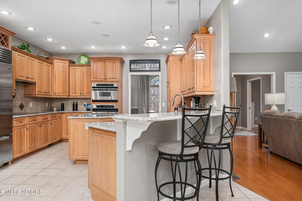 Crossville, Tennessee, 38558, United States, 4 Bedrooms Bedrooms, ,2.5 BathroomsBathrooms,Residential,Forsale,1996605