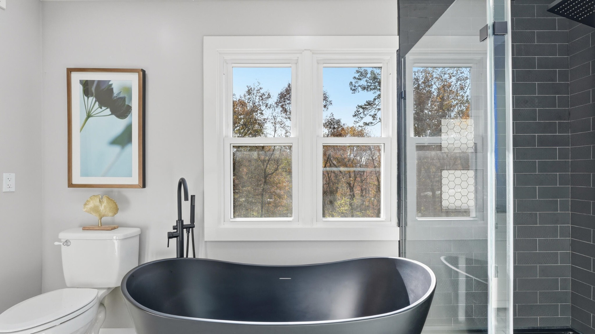 Chattanooga, Tennessee, 37416, United States, 6 Bedrooms Bedrooms, ,4 BathroomsBathrooms,Residential,Forsale,2004678