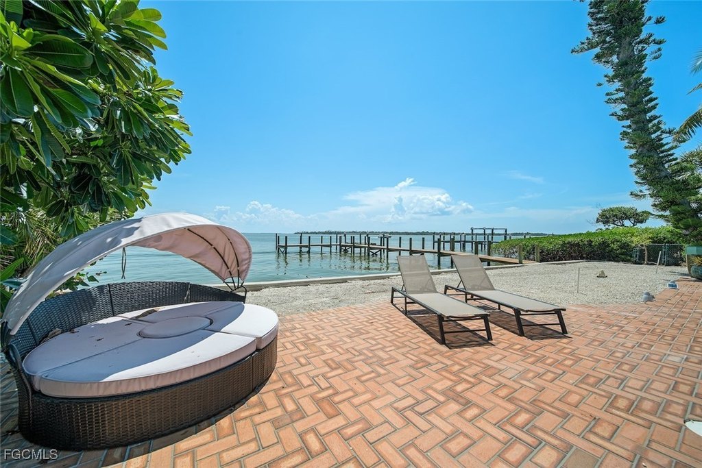 Captiva, Florida, 33924, United States, 3 Bedrooms Bedrooms, ,3 BathroomsBathrooms,Residential,Forsale,2004800