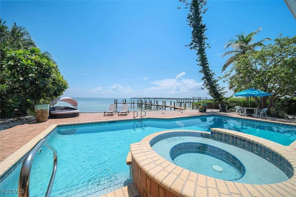 Captiva, Florida, 33924, United States, 3 Bedrooms Bedrooms, ,3 BathroomsBathrooms,Residential,Forsale,2004800