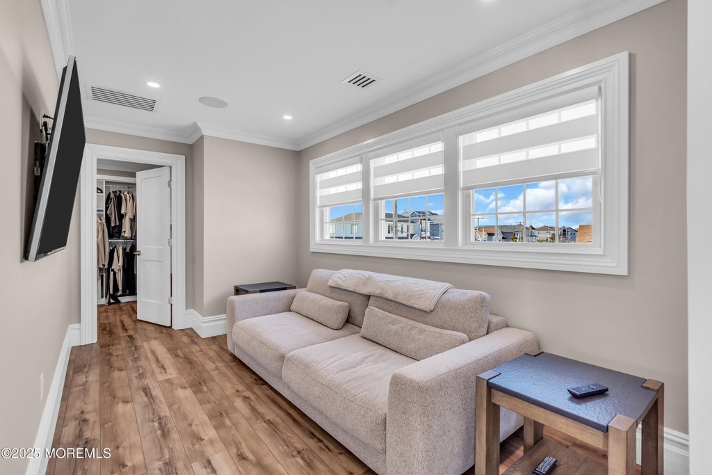 Toms River, New Jersey, 08753, United States, 8 Bedrooms Bedrooms, ,5.5 BathroomsBathrooms,Residential,Forsale,2004478