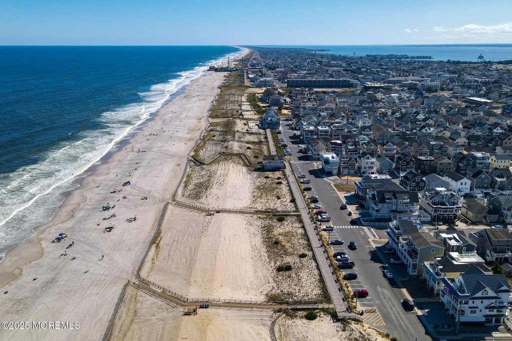 Ortley Beach, New Jersey, 08751, United States, 3 Bedrooms Bedrooms, ,2 BathroomsBathrooms,Residential,Forsale,2004119