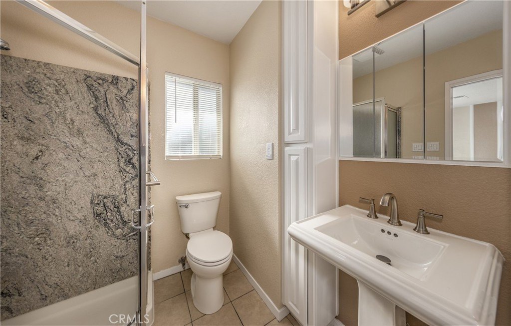 San Bernardino, California, 92404, United States, 3 Bedrooms Bedrooms, ,2 BathroomsBathrooms,Residential,Forsale,2007695