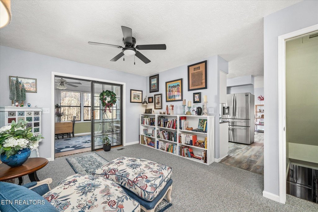 Jamestown, Tennessee, 38556, United States, 3 Bedrooms Bedrooms, ,4 BathroomsBathrooms,Residential,Forsale,1885998