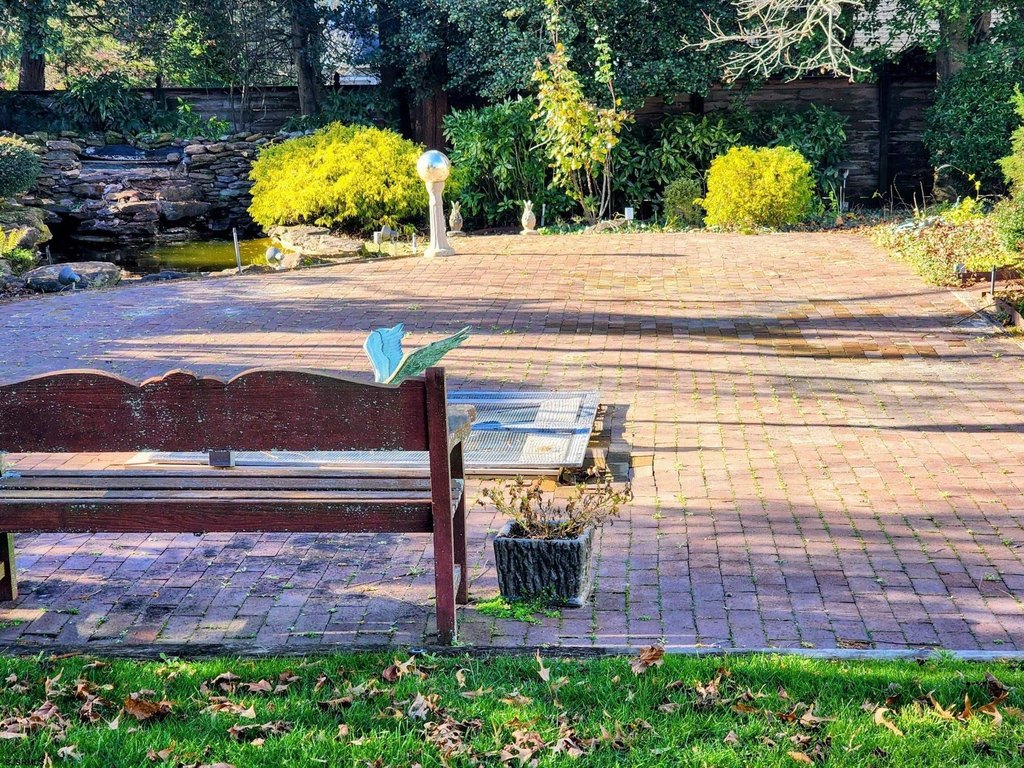 Linwood, New Jersey, 08221, United States, 4 Bedrooms Bedrooms, ,2 BathroomsBathrooms,Residential,Forsale,2004614