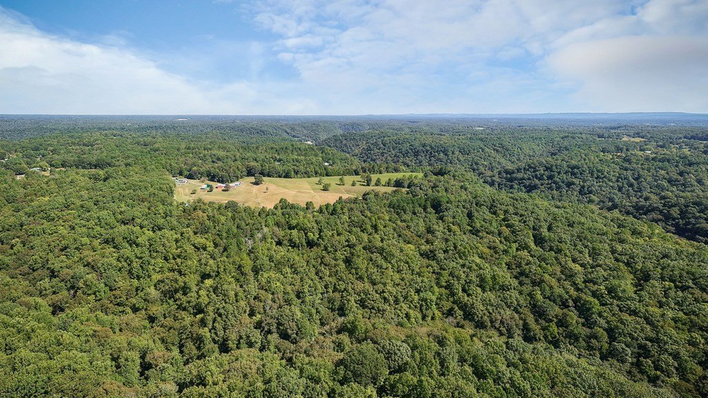 Sparta, Tennessee, 38583, United States, 3 Bedrooms Bedrooms, ,2 BathroomsBathrooms,Residential,Forsale,1999490