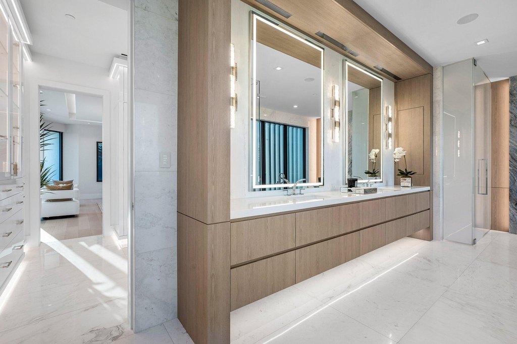 Highland Beach, Florida, 33487, United States, 4 Bedrooms Bedrooms, ,4.5 BathroomsBathrooms,Residential,Forsale,2004640