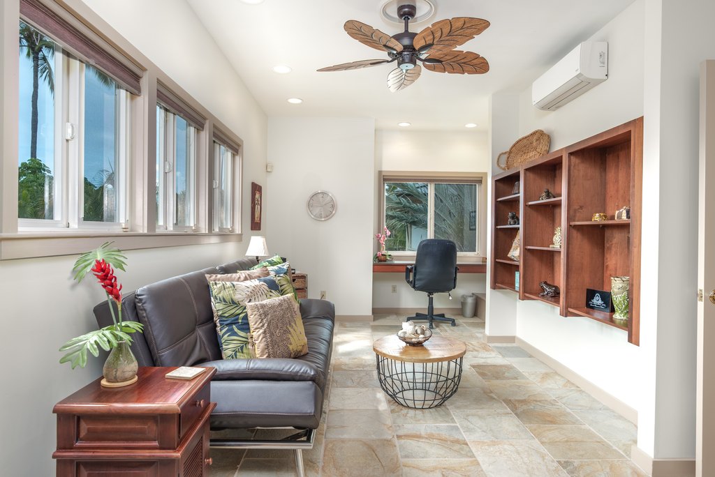 Kailua-Kona, Hawaii, 96740, United States, 4 Bedrooms Bedrooms, ,3.5 BathroomsBathrooms,Residential,Forsale,2004378