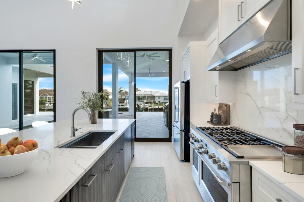 Marco Island, Florida, 34145, United States, 5 Bedrooms Bedrooms, ,5.5 BathroomsBathrooms,Residential,Forsale,2004776