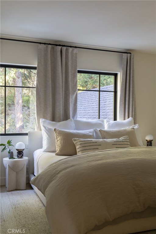 Lake Arrowhead, California, 92352, United States, 5 Bedrooms Bedrooms, ,5 BathroomsBathrooms,Residential,Forsale,2004865