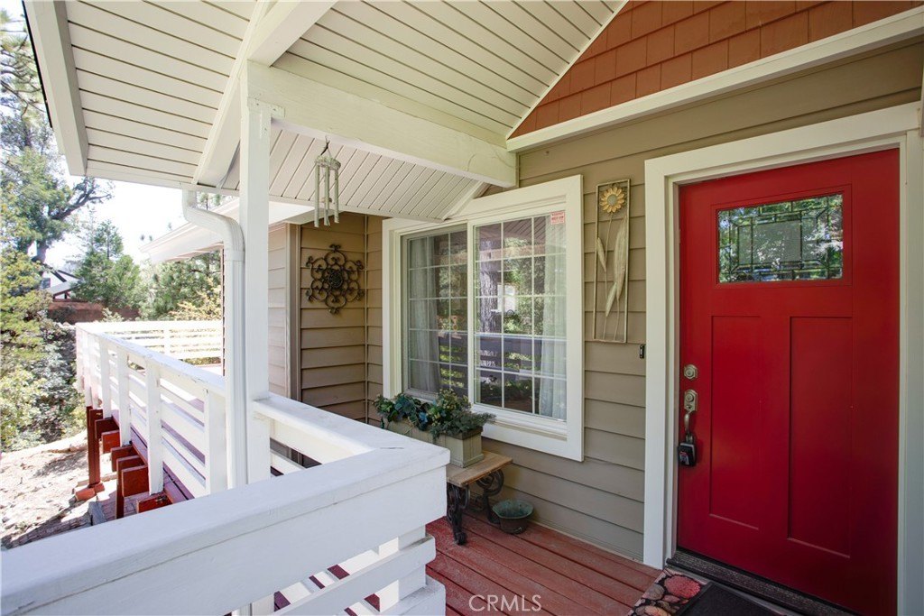 Lake Arrowhead, California, 92352, United States, 4 Bedrooms Bedrooms, ,3 BathroomsBathrooms,Residential,Forsale,1971047