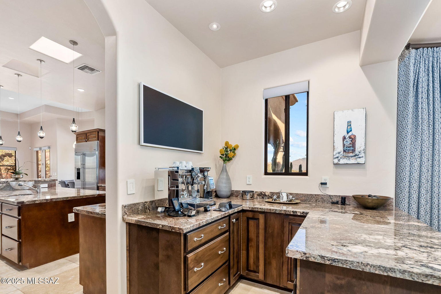 Tucson, Arizona, 85745, United States, 5 Bedrooms Bedrooms, ,5 BathroomsBathrooms,Residential,Forsale,2004432