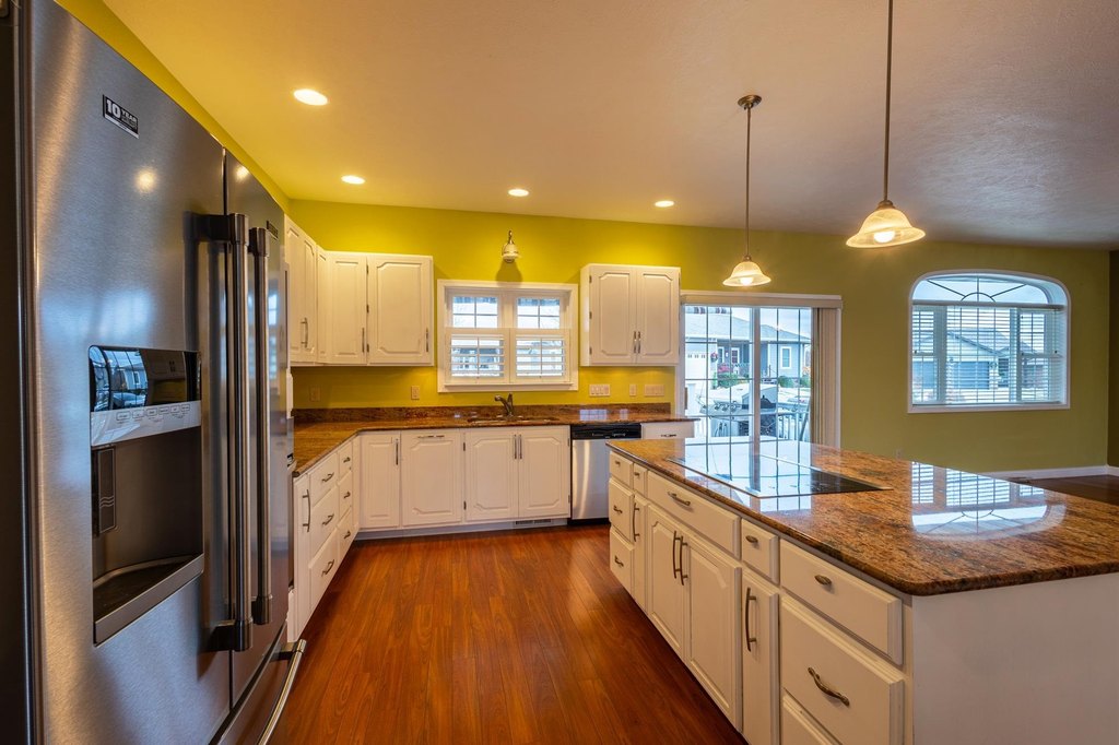 Spearfish, South Dakota, 57783, United States, 5 Bedrooms Bedrooms, ,3 BathroomsBathrooms,Residential,Forsale,2011078