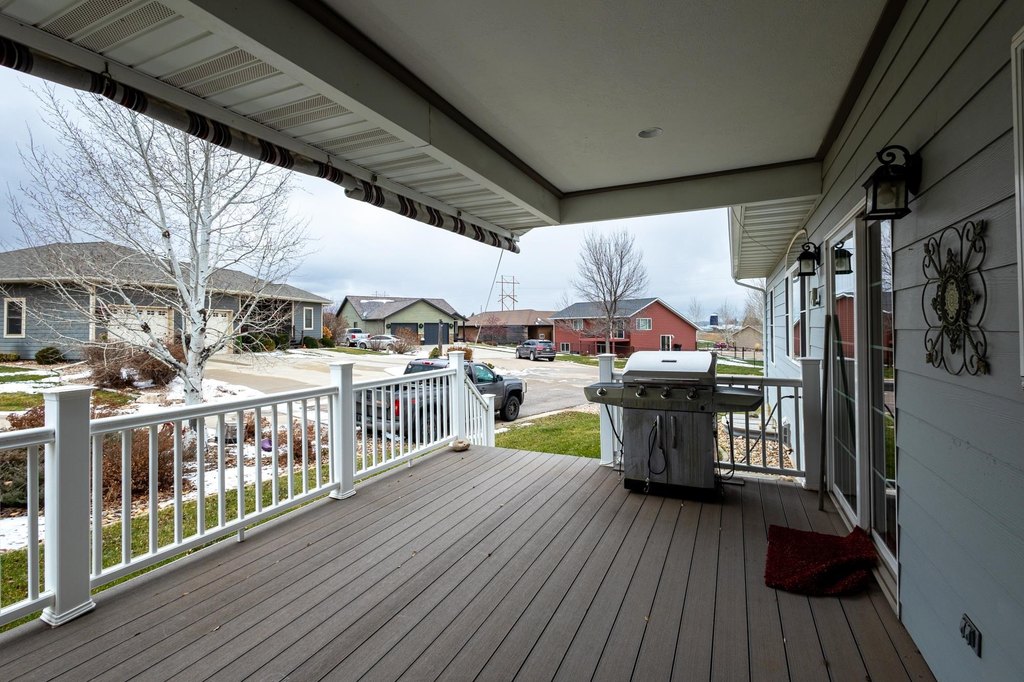 Spearfish, South Dakota, 57783, United States, 5 Bedrooms Bedrooms, ,3 BathroomsBathrooms,Residential,Forsale,2011078