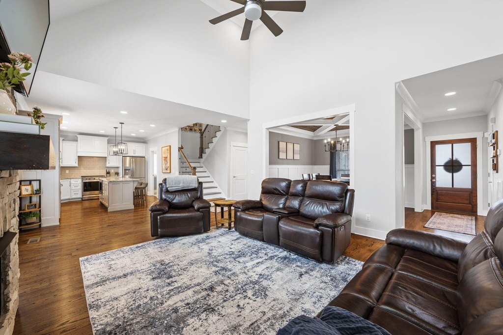 Soddy Daisy, Tennessee, 37379, United States, 4 Bedrooms Bedrooms, ,3.5 BathroomsBathrooms,Residential,Forsale,2009571