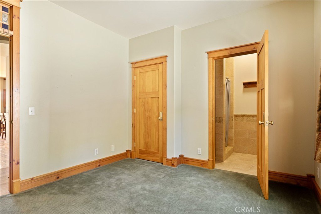 Running Springs, California, 92382, United States, 2 Bedrooms Bedrooms, ,3 BathroomsBathrooms,Residential,Forsale,1971043