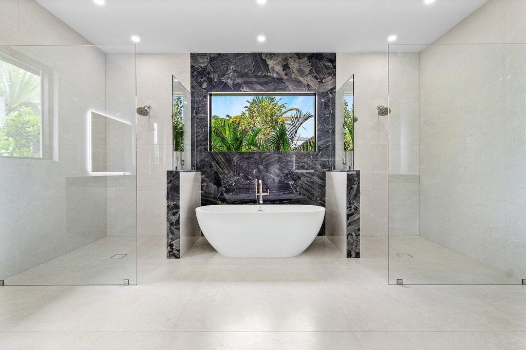 Delray Beach, Florida, 33445, United States, 4 Bedrooms Bedrooms, ,4.5 BathroomsBathrooms,Residential,Forsale,1952520