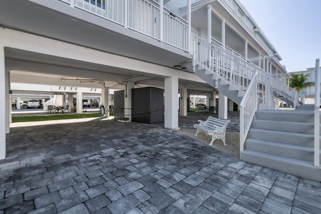 MARATHON, Florida, 33050, United States, 1 Bedroom Bedrooms, ,2 BathroomsBathrooms,Residential,Forsale,2011653