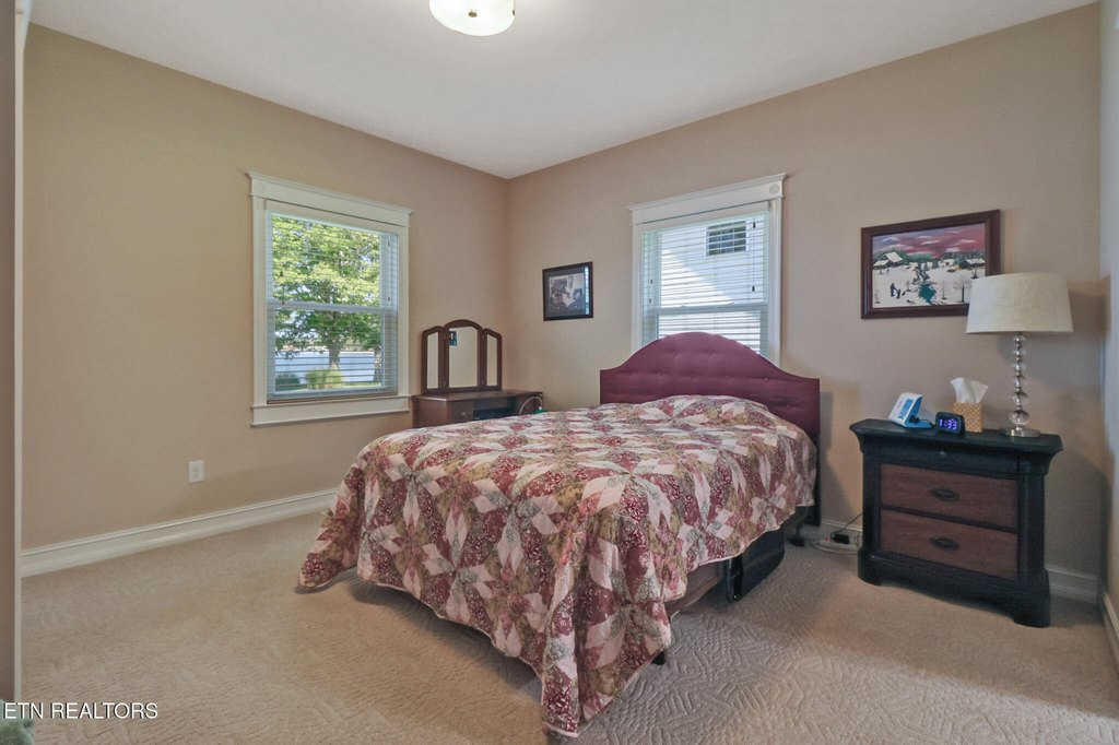 Crossville, Tennessee, 38572, United States, 3 Bedrooms Bedrooms, ,3.5 BathroomsBathrooms,Residential,Forsale,1968515