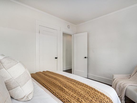 Oakland, California, 94619, United States, 2 Bedrooms Bedrooms, ,1 BathroomBathrooms,Residential,Forsale,2004749