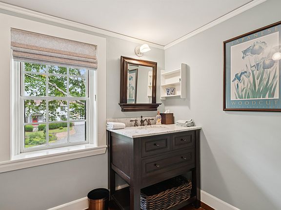 Orford, New Hampshire, 03777, United States, 6 Bedrooms Bedrooms, ,4 BathroomsBathrooms,Residential,Forsale,2004855