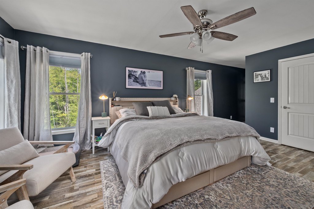 Gilford, New Hampshire, 03249, United States, 4 Bedrooms Bedrooms, ,2.5 BathroomsBathrooms,Residential,Forsale,2004032