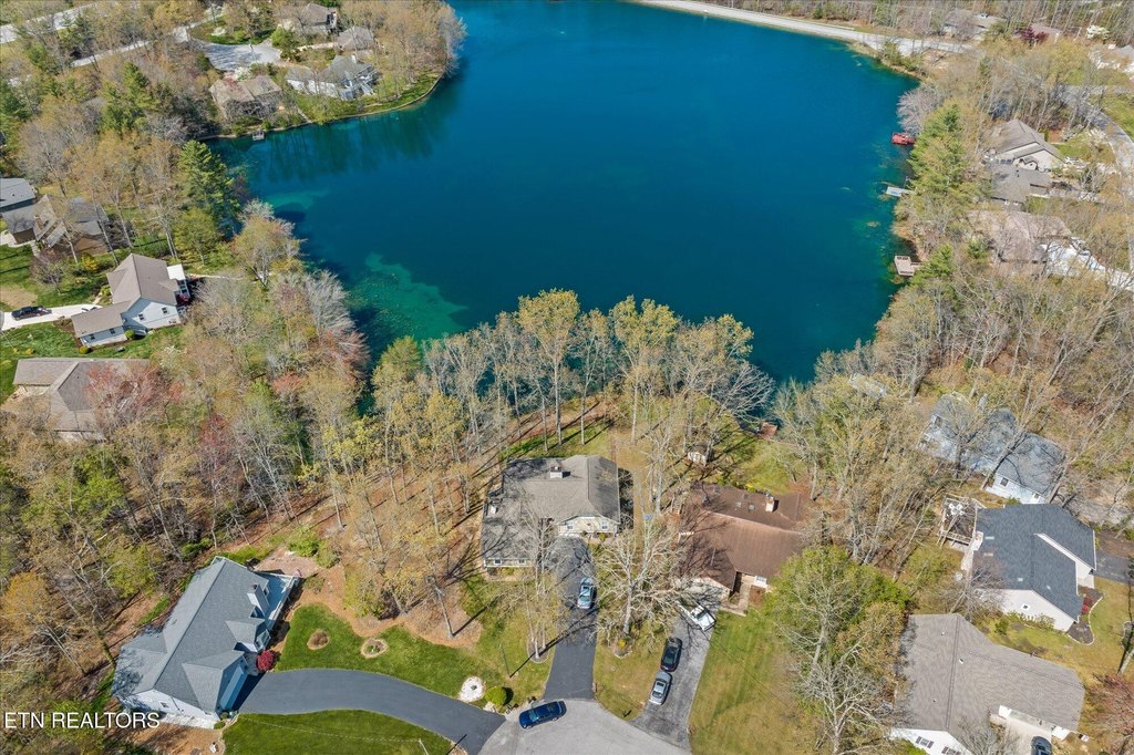 Crossville, Tennessee, 38558, United States, 3 Bedrooms Bedrooms, ,2 BathroomsBathrooms,Residential,Forsale,1907879