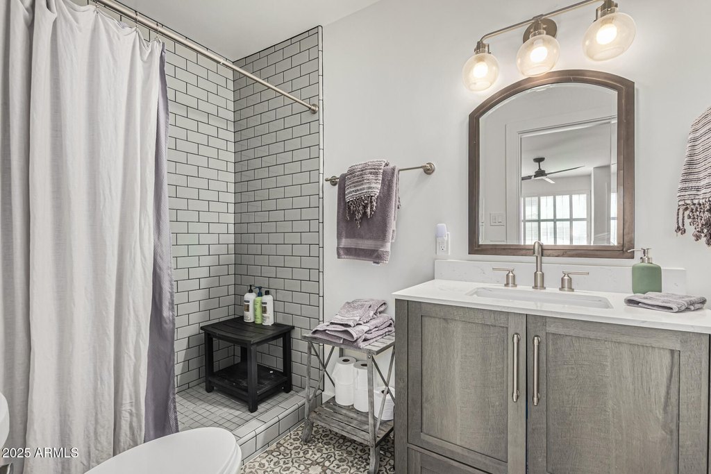 Scottsdale, Arizona, 85251, United States, 3 Bedrooms Bedrooms, ,3 BathroomsBathrooms,Residential,Forsale,2009188