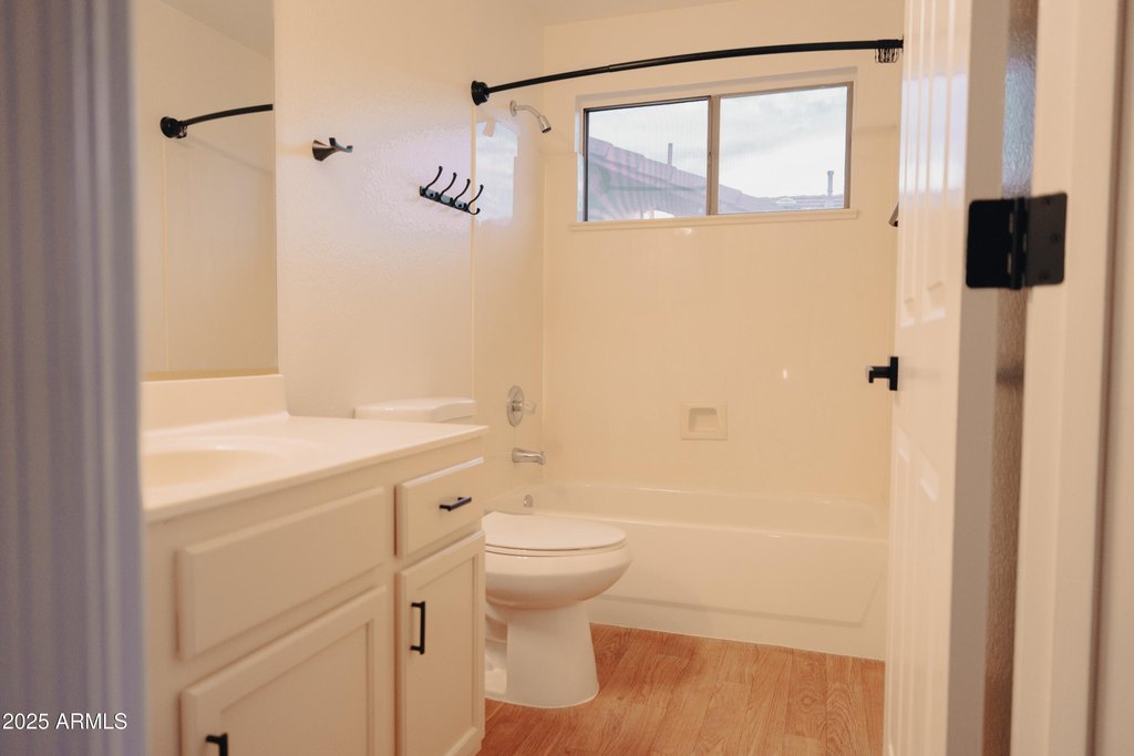 Phoenix, Arizona, 85050, United States, 4 Bedrooms Bedrooms, ,2.5 BathroomsBathrooms,Residential,Forsale,2004922