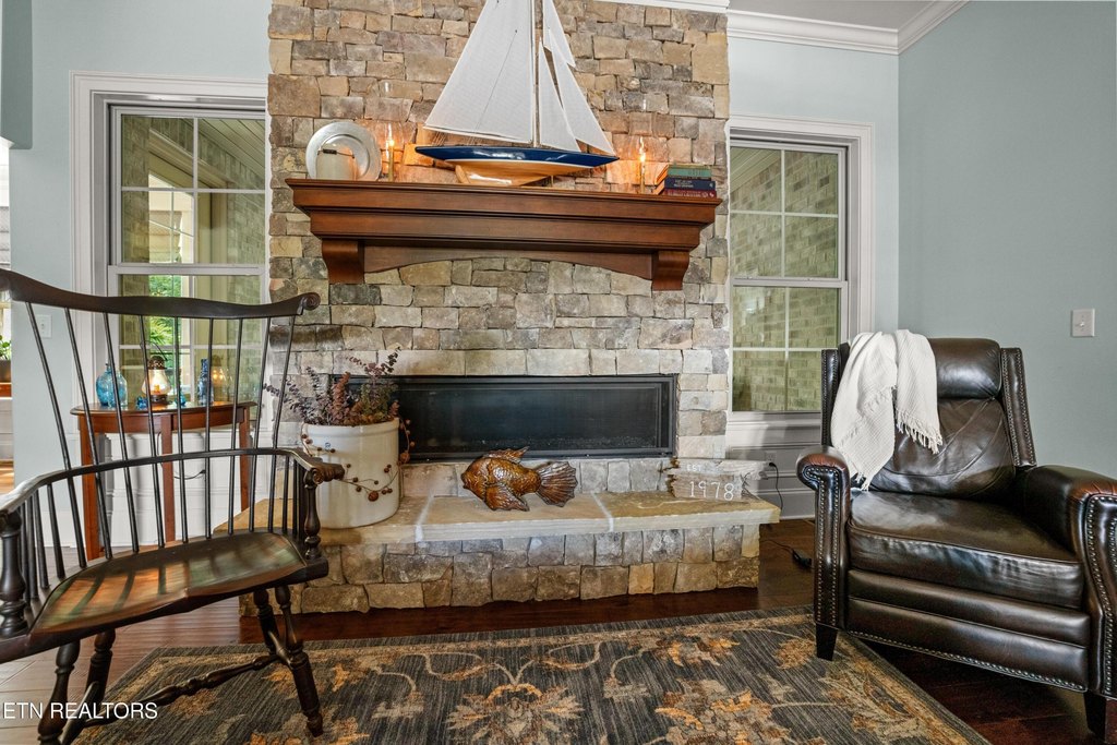 Crossville, Tennessee, 38558, United States, 3 Bedrooms Bedrooms, ,2.5 BathroomsBathrooms,Residential,Forsale,1952851