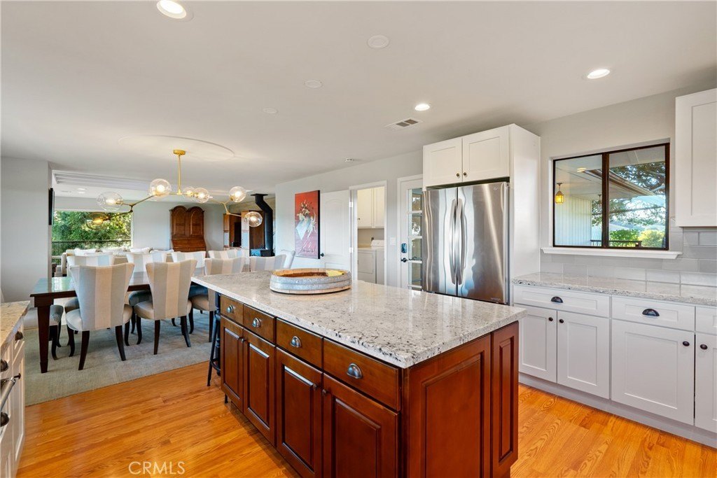 Templeton, California, 93465, United States, 6 Bedrooms Bedrooms, ,5 BathroomsBathrooms,Residential,Forsale,2009030