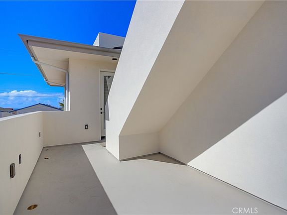 Grover Beach, California, 93433, United States, 4 Bedrooms Bedrooms, ,2 BathroomsBathrooms,Residential,Forsale,2004831