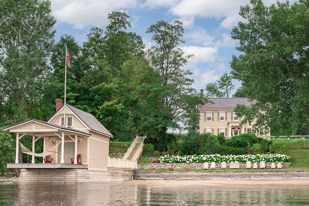 Essex, New York, 12936, United States, 6 Bedrooms Bedrooms, ,5.5 BathroomsBathrooms,Residential,Forsale,1999411