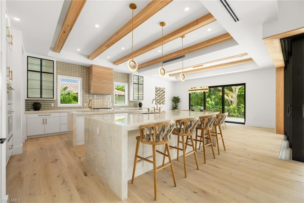 NAPLES, Florida, 34103, United States, 4 Bedrooms Bedrooms, ,4.5 BathroomsBathrooms,Residential,Forsale,2011526