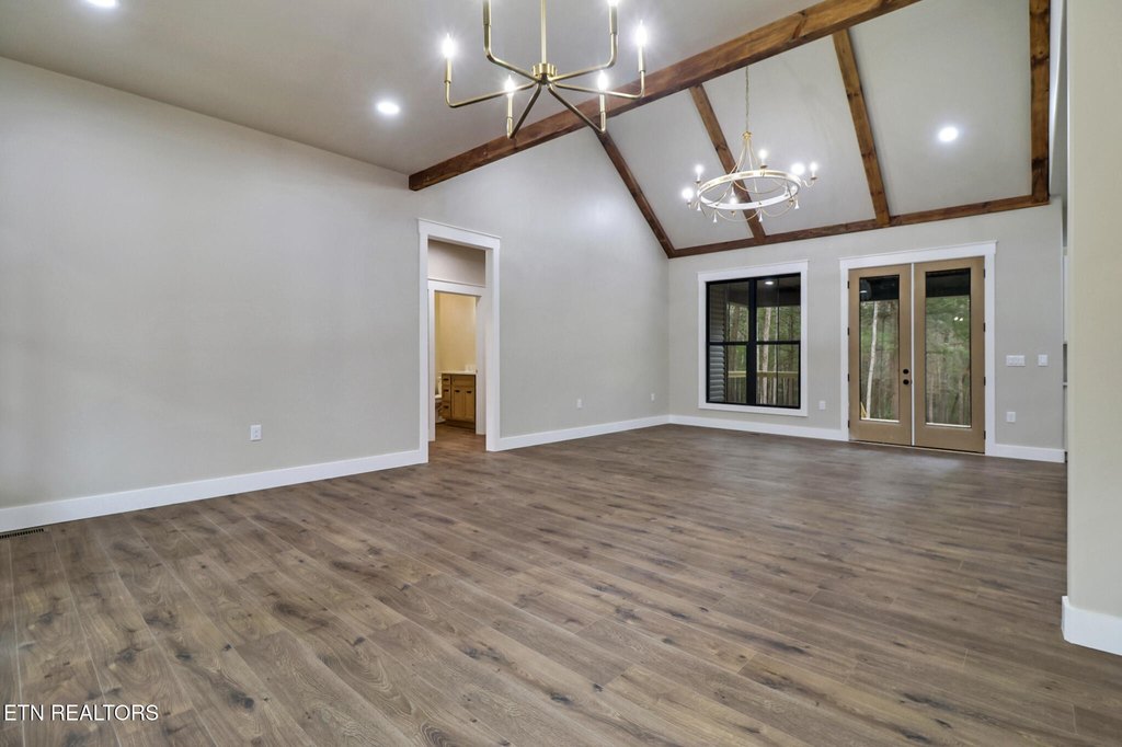 Jamestown, Tennessee, 38556, United States, 3 Bedrooms Bedrooms, ,2 BathroomsBathrooms,Residential,Forsale,2010945