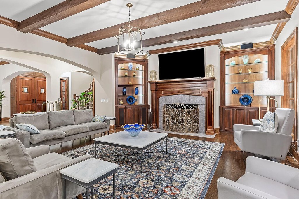 Signal Mountain, Tennessee, 37377, United States, 6 Bedrooms Bedrooms, ,6.5 BathroomsBathrooms,Residential,Forsale,1922158