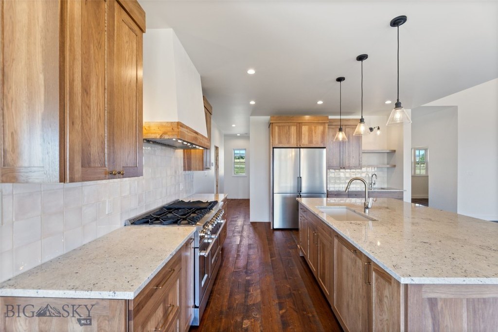 Ennis, Montana, 59729, United States, 4 Bedrooms Bedrooms, ,4.5 BathroomsBathrooms,Residential,Forsale,1986960