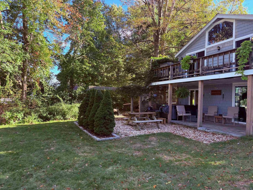 Kingston, New Hampshire, 03848, United States, 3 Bedrooms Bedrooms, ,2.5 BathroomsBathrooms,Residential,Forsale,2002414