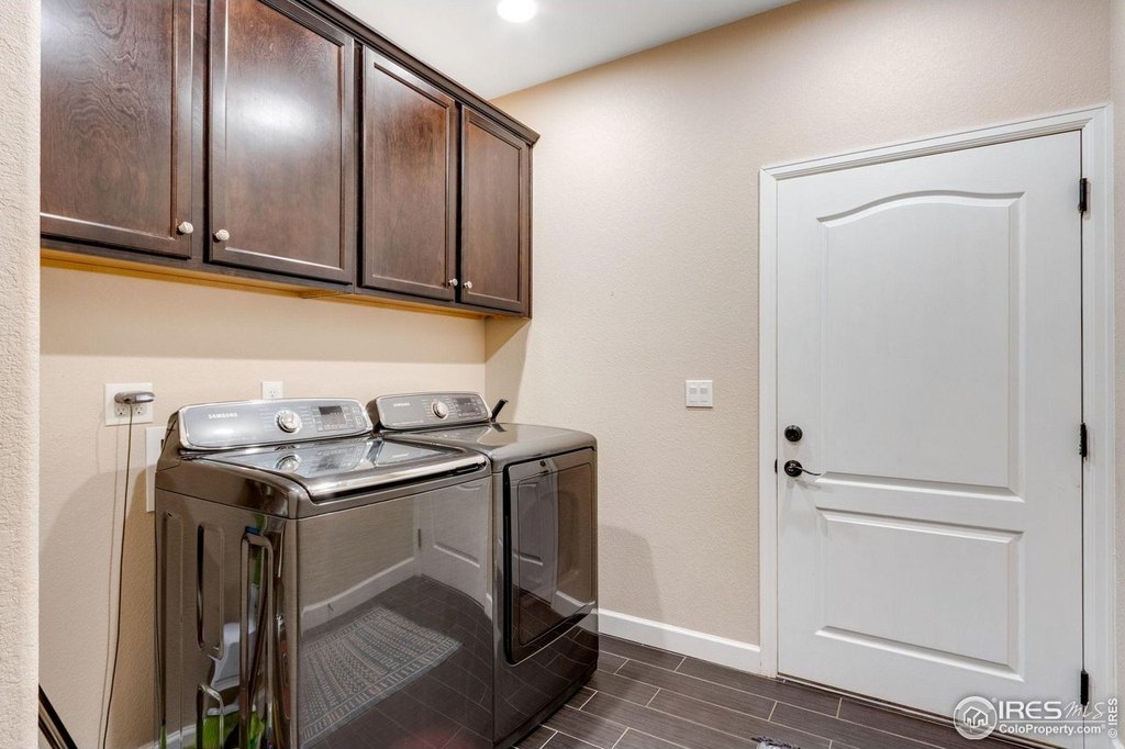 Longmont, Colorado, 80501, United States, 3 Bedrooms Bedrooms, ,2 BathroomsBathrooms,Residential,Forsale,2009201