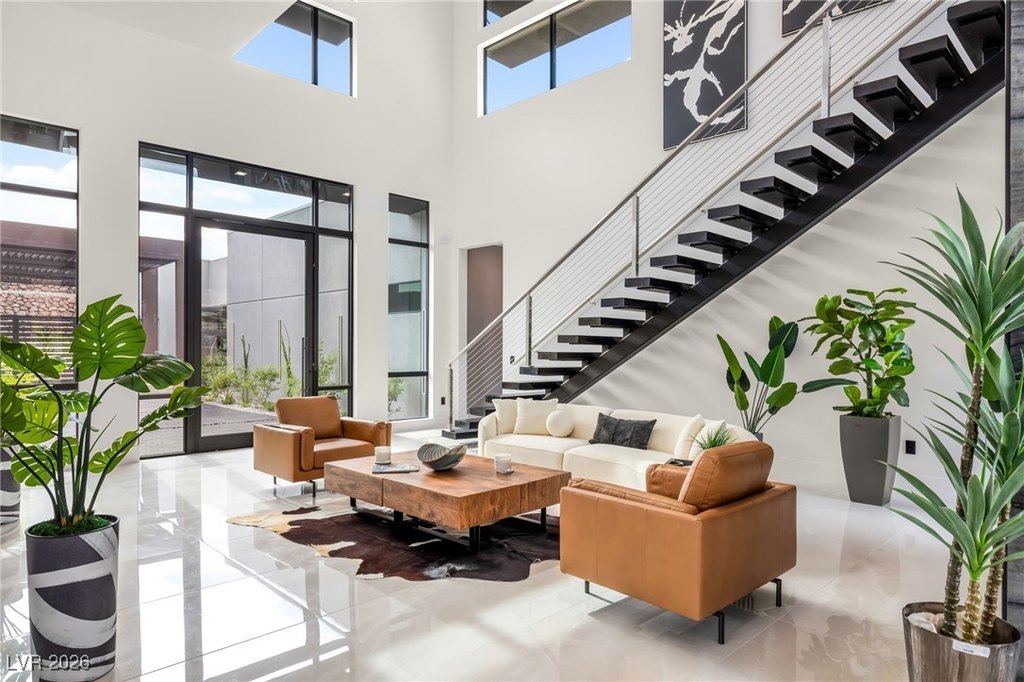 Henderson, Nevada, 89012, United States, 5 Bedrooms Bedrooms, ,5.5 BathroomsBathrooms,Residential,Forsale,2011990