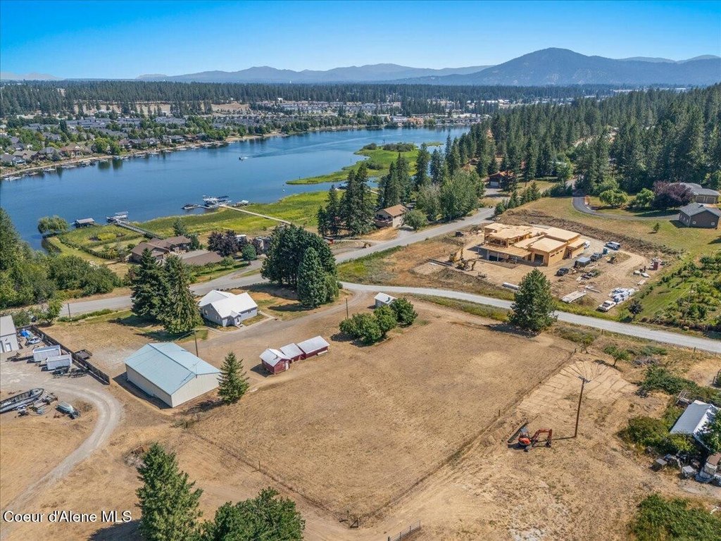 Coeur d'Alene, Idaho, 83814, United States, 3 Bedrooms Bedrooms, ,2 BathroomsBathrooms,Residential,Forsale,1984578