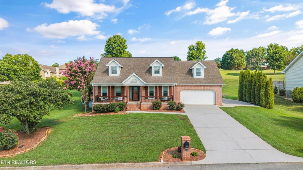 Maryville, Tennessee, 37801, United States, 3 Bedrooms Bedrooms, ,2.5 BathroomsBathrooms,Residential,Forsale,1910242