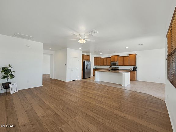 Oro Valley, Arizona, 85742, United States, 4 Bedrooms Bedrooms, ,3 BathroomsBathrooms,Residential,Forsale,1963530