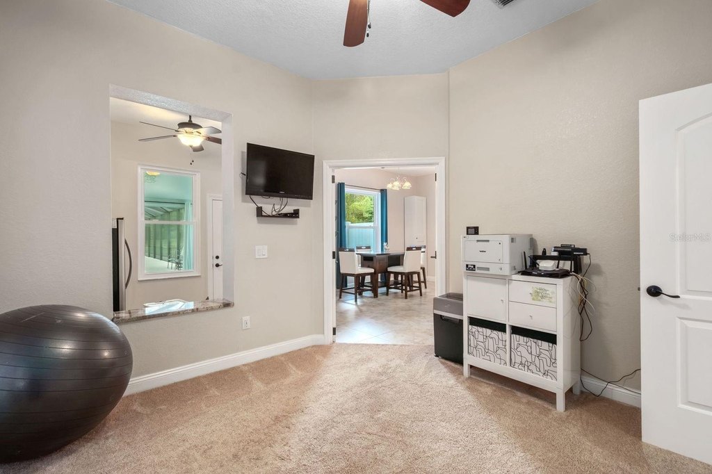 REDDICK, Florida, 32686, United States, 4 Bedrooms Bedrooms, ,4 BathroomsBathrooms,Residential,Forsale,1969786