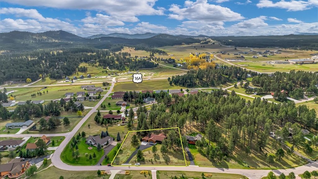 Custer, South Dakota, 57730, United States, 3 Bedrooms Bedrooms, ,2 BathroomsBathrooms,Residential,Forsale,1962258