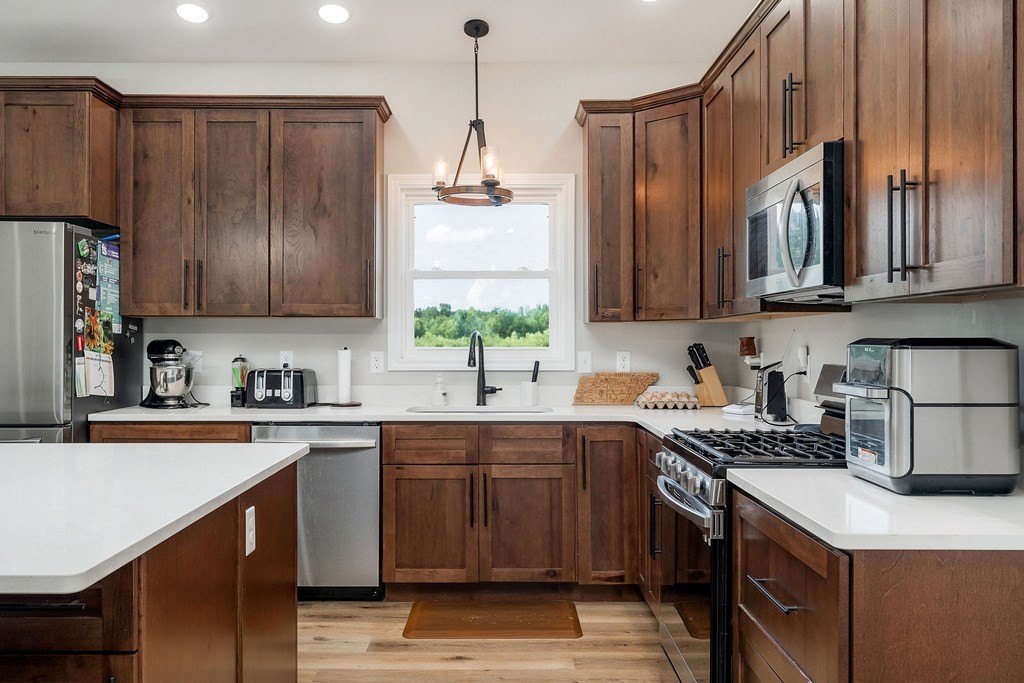 COOKEVILLE, Tennessee, 38501, United States, 3 Bedrooms Bedrooms, ,3 BathroomsBathrooms,Residential,Forsale,1952670